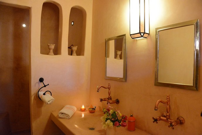 Riad Ain Khadra