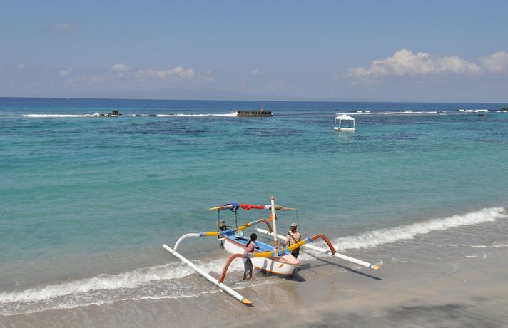 Candi Beach Villas