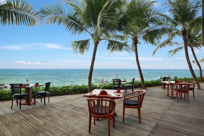 Candi Beach Villas