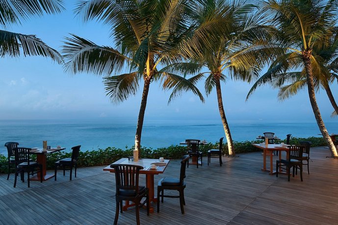 Candi Beach Villas
