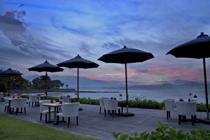 Candi Beach Villas