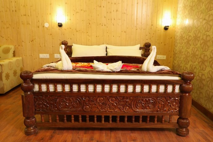 Karam Vidhata Resorts