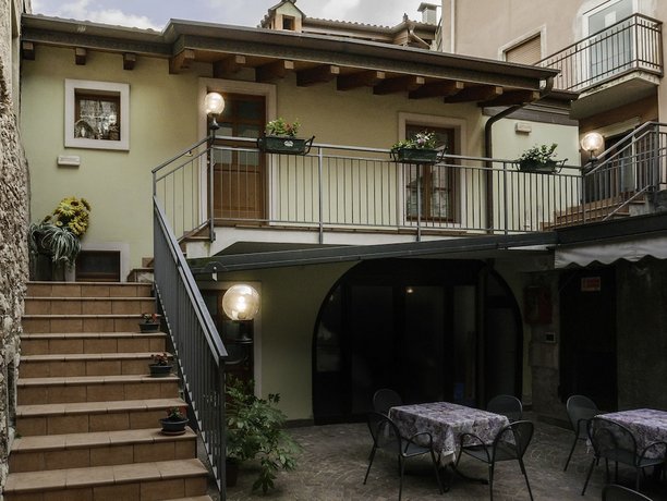Hotel Doria Nago-Torbole