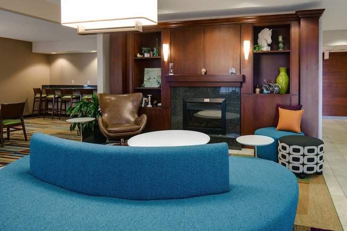 Fairfield Inn & Suites Kansas City Airport