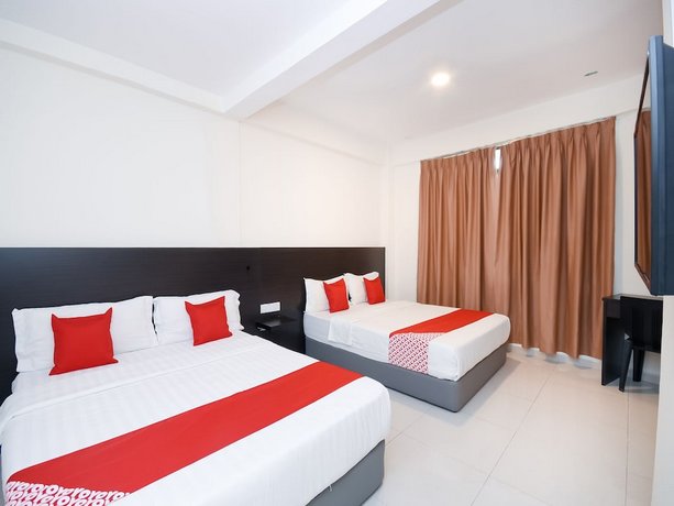 OYO 1148 Kenyalang Suite