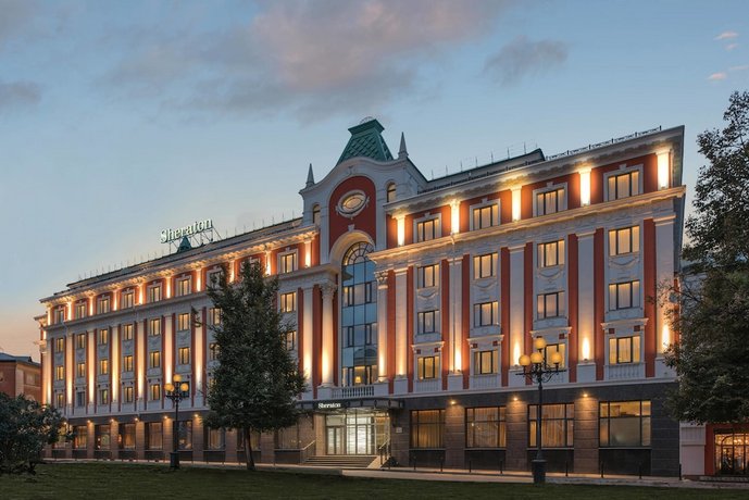 Отель Шератон Нижний Новгород Кремль