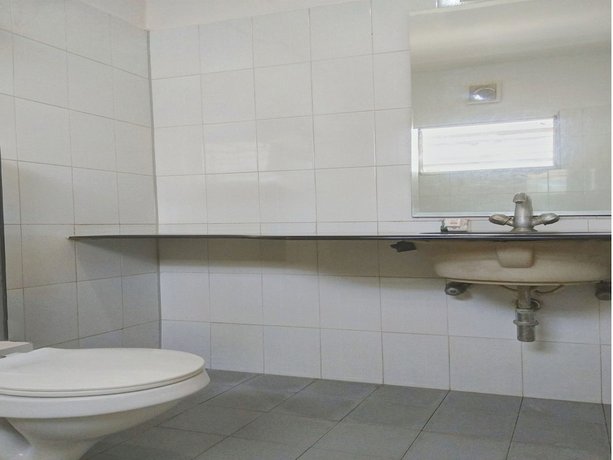 OYO 10884 Pavana Residency