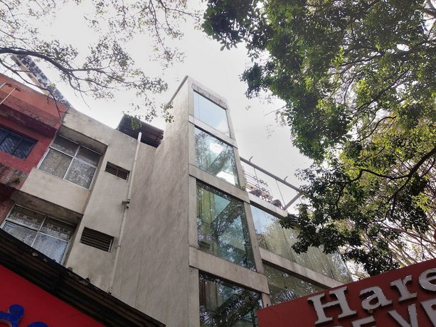 OYO 10884 Pavana Residency