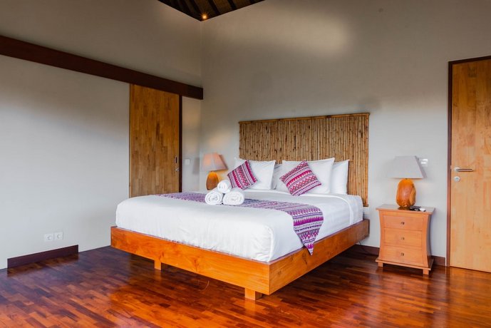 Desa Di Bali Villas