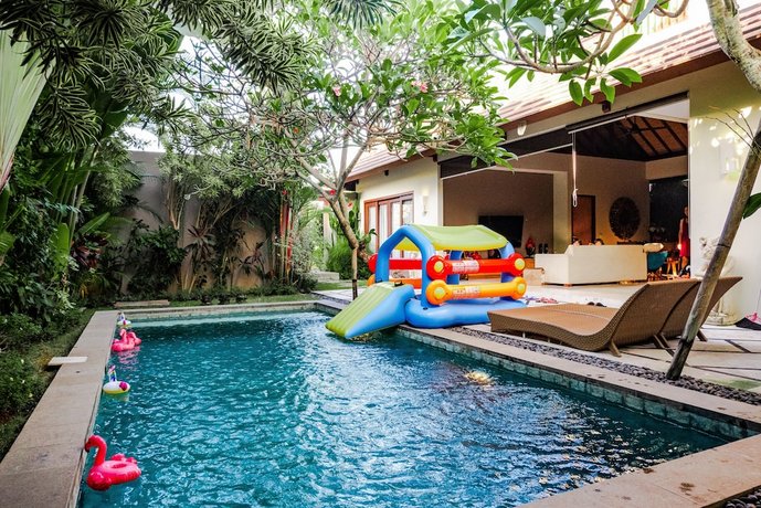 Desa Di Bali Villas