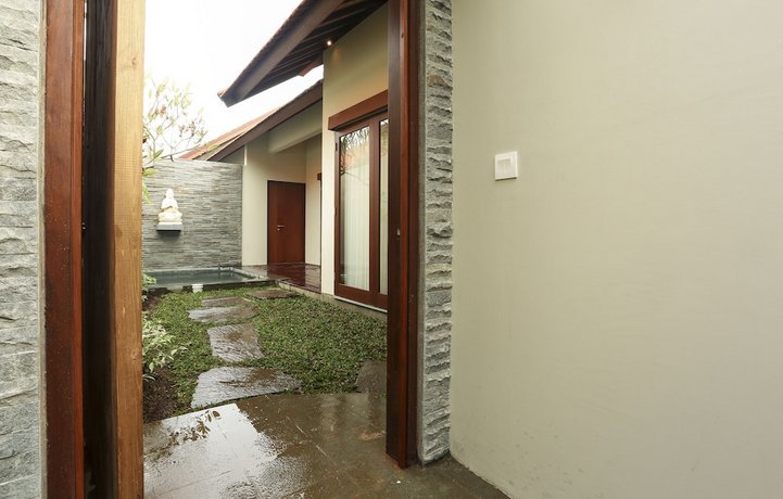 Desa Di Bali Villas