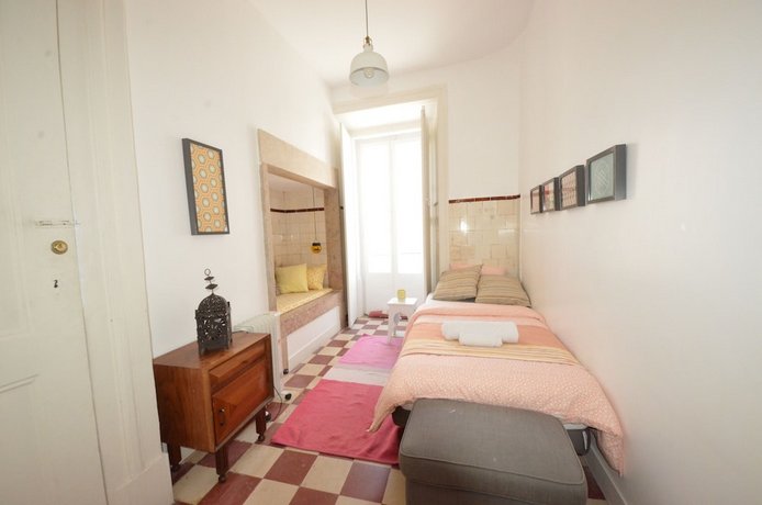 The Color Suites & Rooms