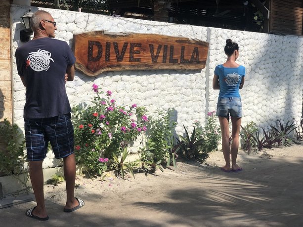 Dive Villa Thoddoo