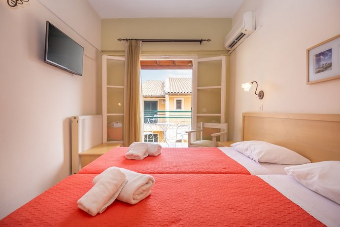 Opera Blue Hotel