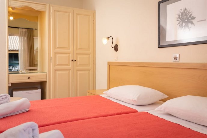 Opera Blue Hotel