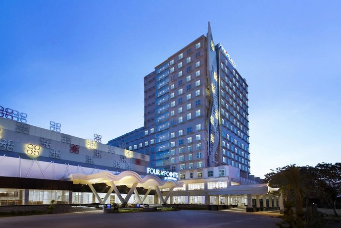 Four Points by Sheraton Makassar