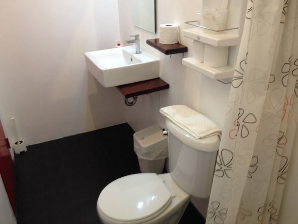 Barefeet Naturist Resort