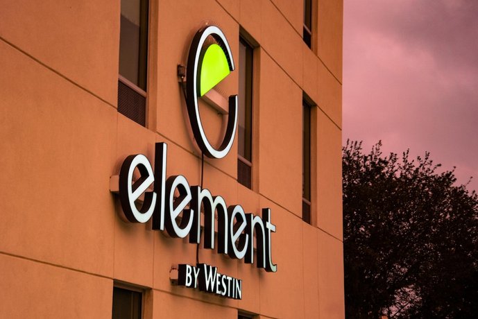 Element Dallas Downtown East, Dallas - Compare Deals