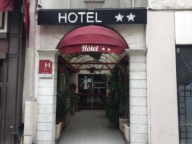 Hotel De La Perdrix Rouge