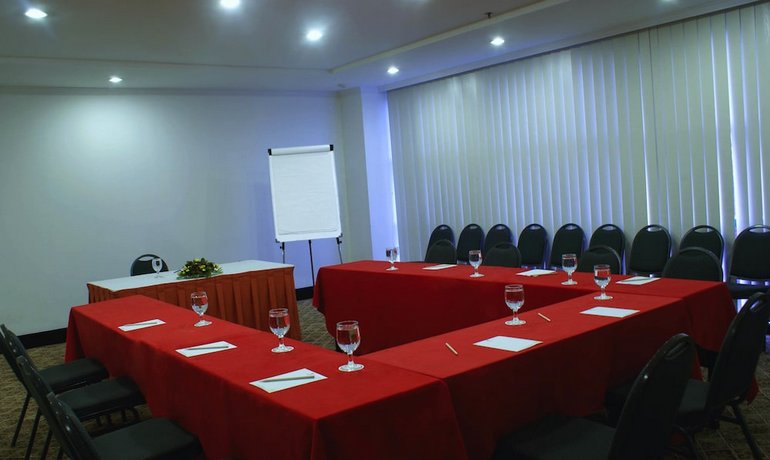 The Acacia Hotel Jakarta