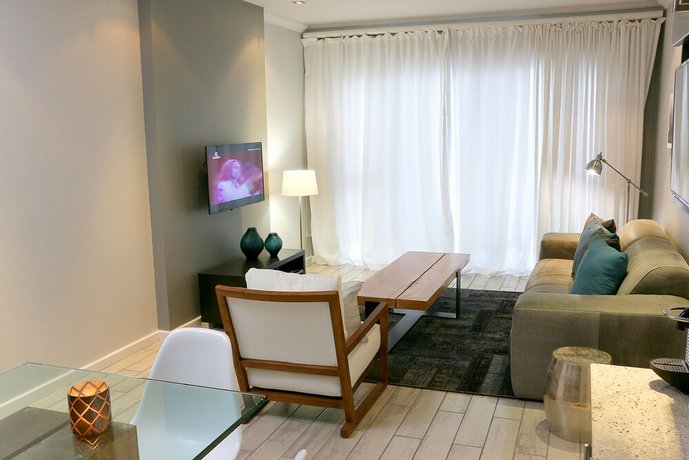 Granger Luxury Suites by Totalstay