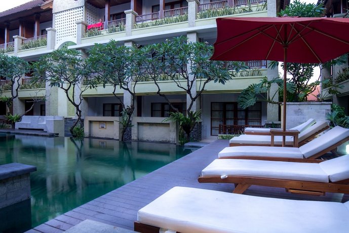 Fourteen Roses Beach Hotel, Legian - Compare Deals