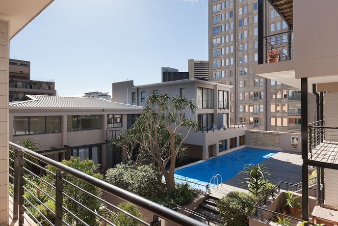 Adderley Terraces J10 by CTHA