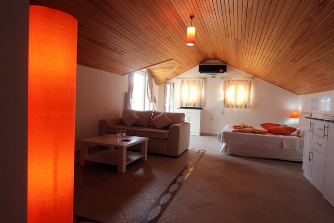 Golden Life Heights Deluxe Suite Hotel - All Inclusive - Adults Only