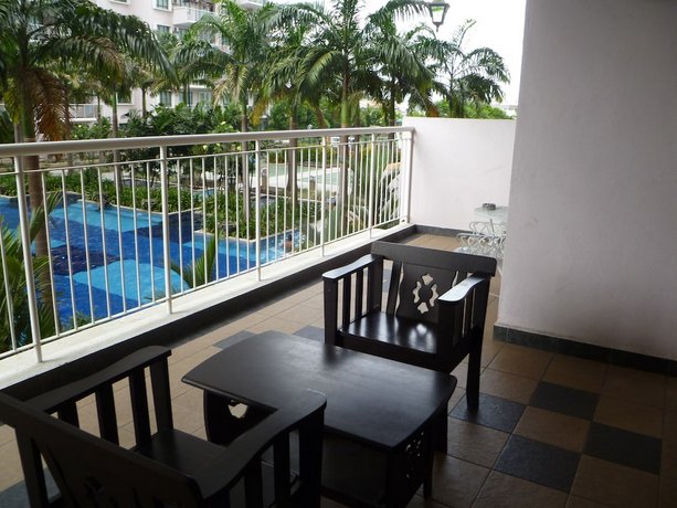 Indah Alam Condo