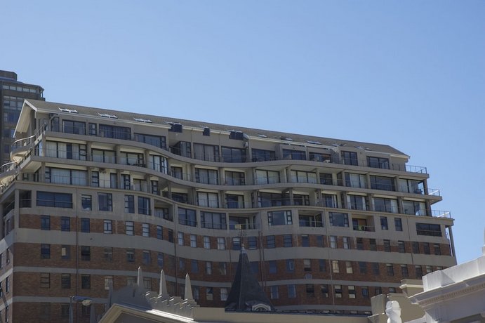 Avenue One Apartments