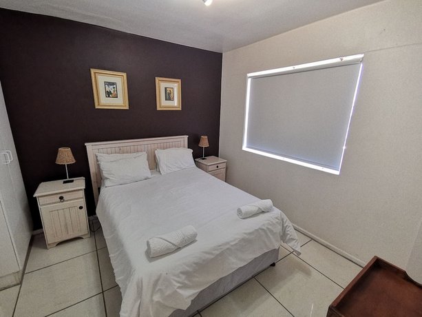 Cape Town Beachfront Accommodation in Blouberg
