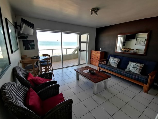 Cape Town Beachfront Accommodation in Blouberg