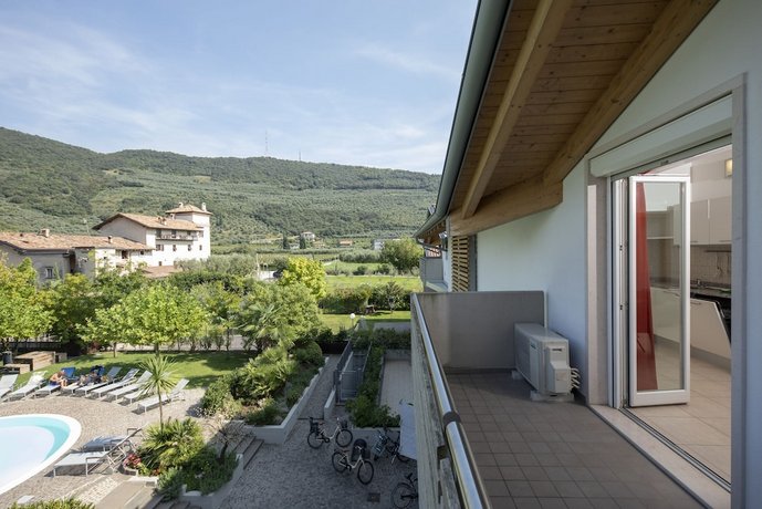 4 Limoni Apartment Resort