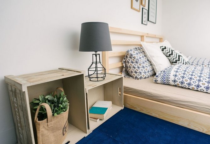Dfive Apartments - Golden Hand