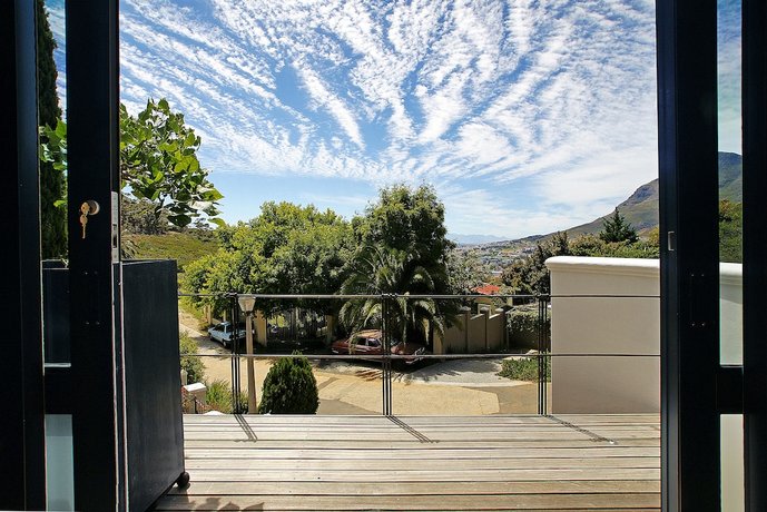 Chic Views