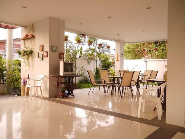 The Meet Green Apartment
