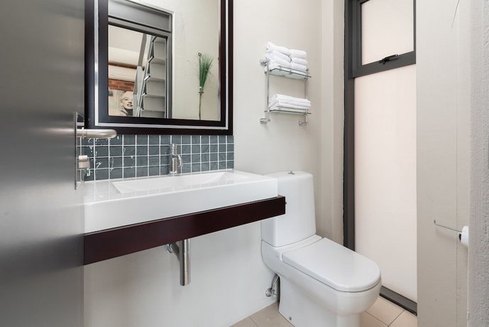 Metropolis Luxury Apartments