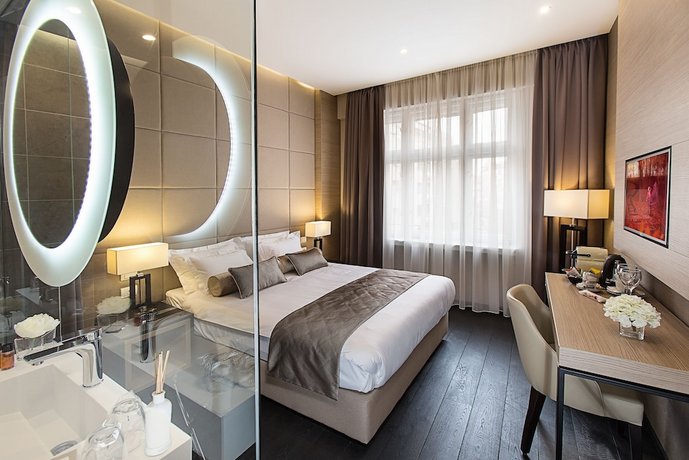 Dominic Smart & Luxury Suites - Republic Square