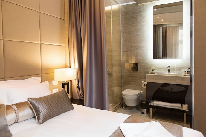 Dominic Smart & Luxury Suites - Republic Square