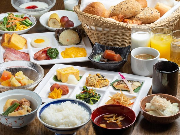 APA Villa Hotel Sendaieki Itsutsubashi