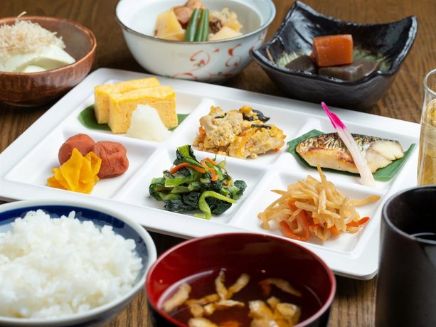 APA Villa Hotel Sendaieki Itsutsubashi