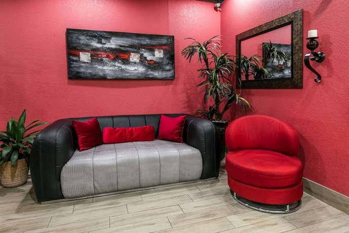 Ramada by Wyndham Oklahoma City Airport North