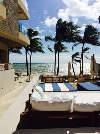 Thompson Beach House