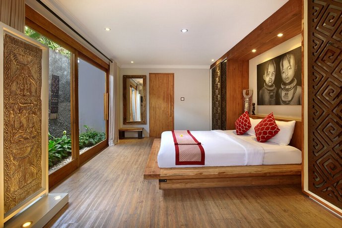 XXL Seminyak Sunset Boutique Villa