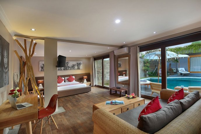 XXL Seminyak Sunset Boutique Villa