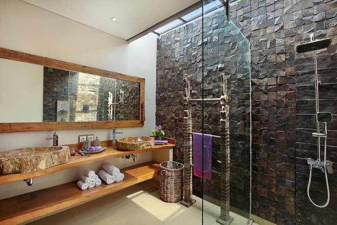 XXL Seminyak Sunset Boutique Villa
