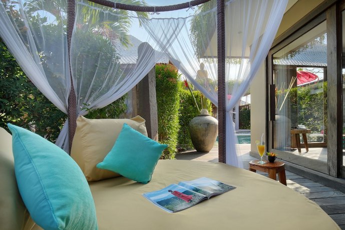 XXL Seminyak Sunset Boutique Villa