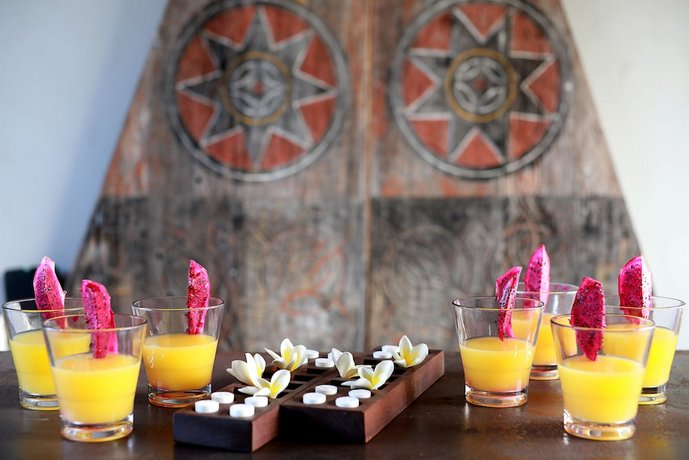XXL Seminyak Sunset Boutique Villa