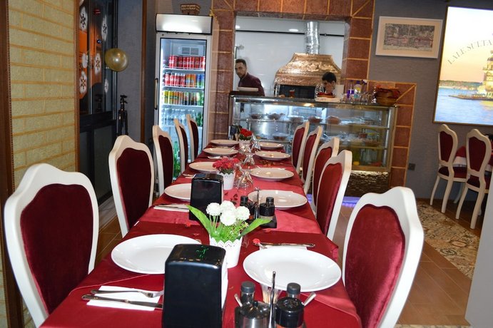Lale Sultan Apart
