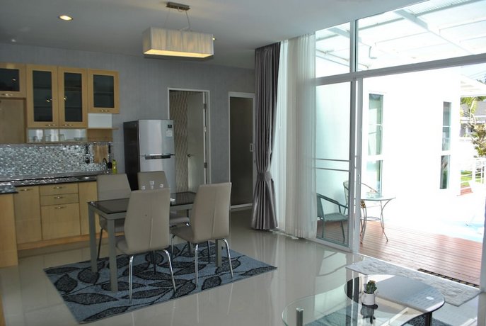 Siam Twins Villa B